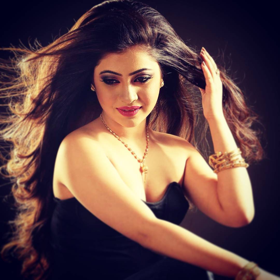 1080px x 1082px - Beautiful bengali television actress Jasmine Roy hot photos ...
