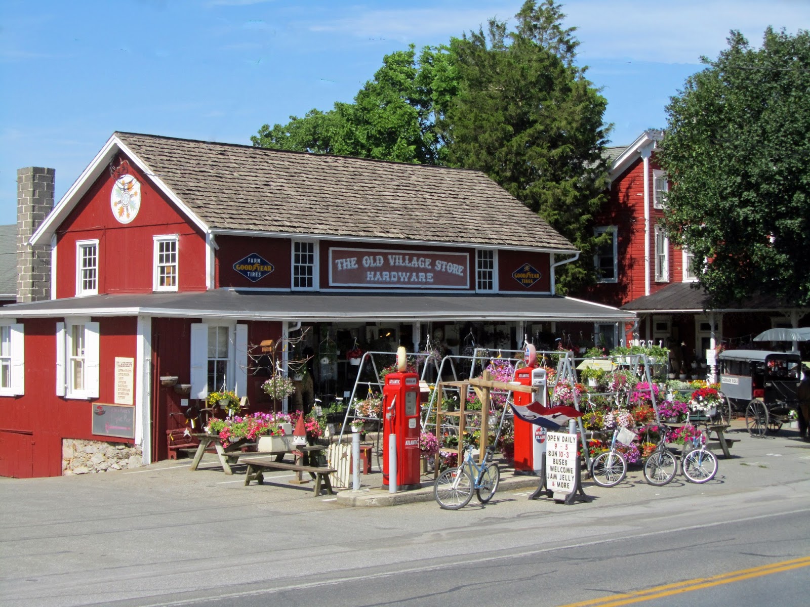 The Daily Rant: In The Heart Of Amish Country
