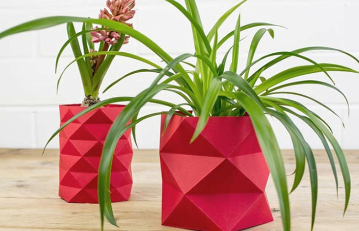 Kağıt Katlama İle Geometrik Vazo Yapımı Kağıt Katlama İle Geometrik Vazo Yapımı