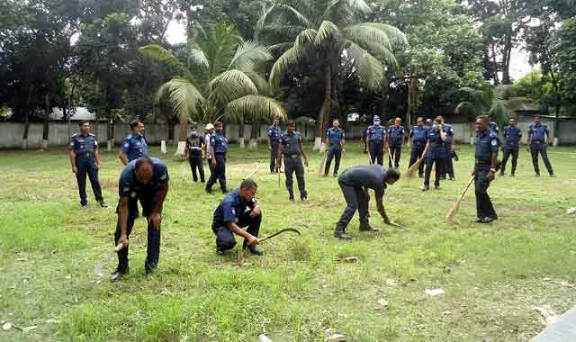 Bakshiganj Police Station clean-up operation