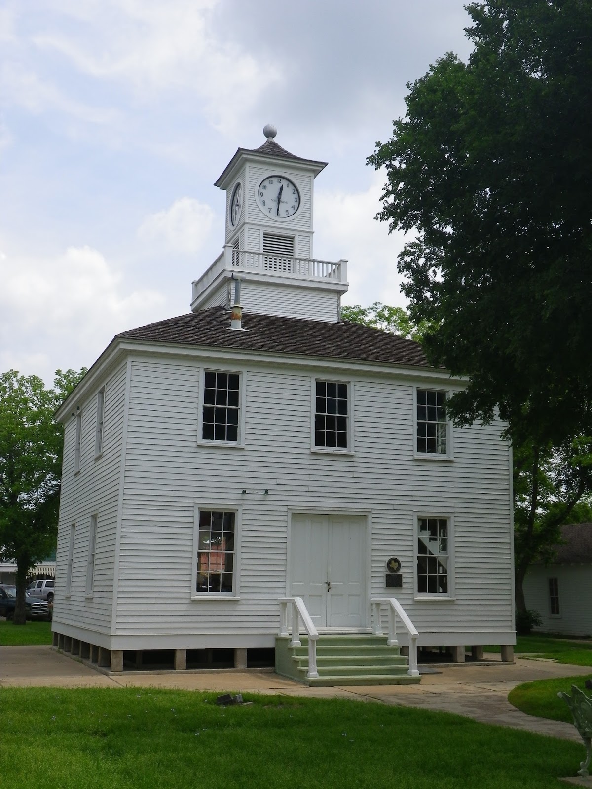 Texas Courthouse Tour 4/9/12 Fayetteville