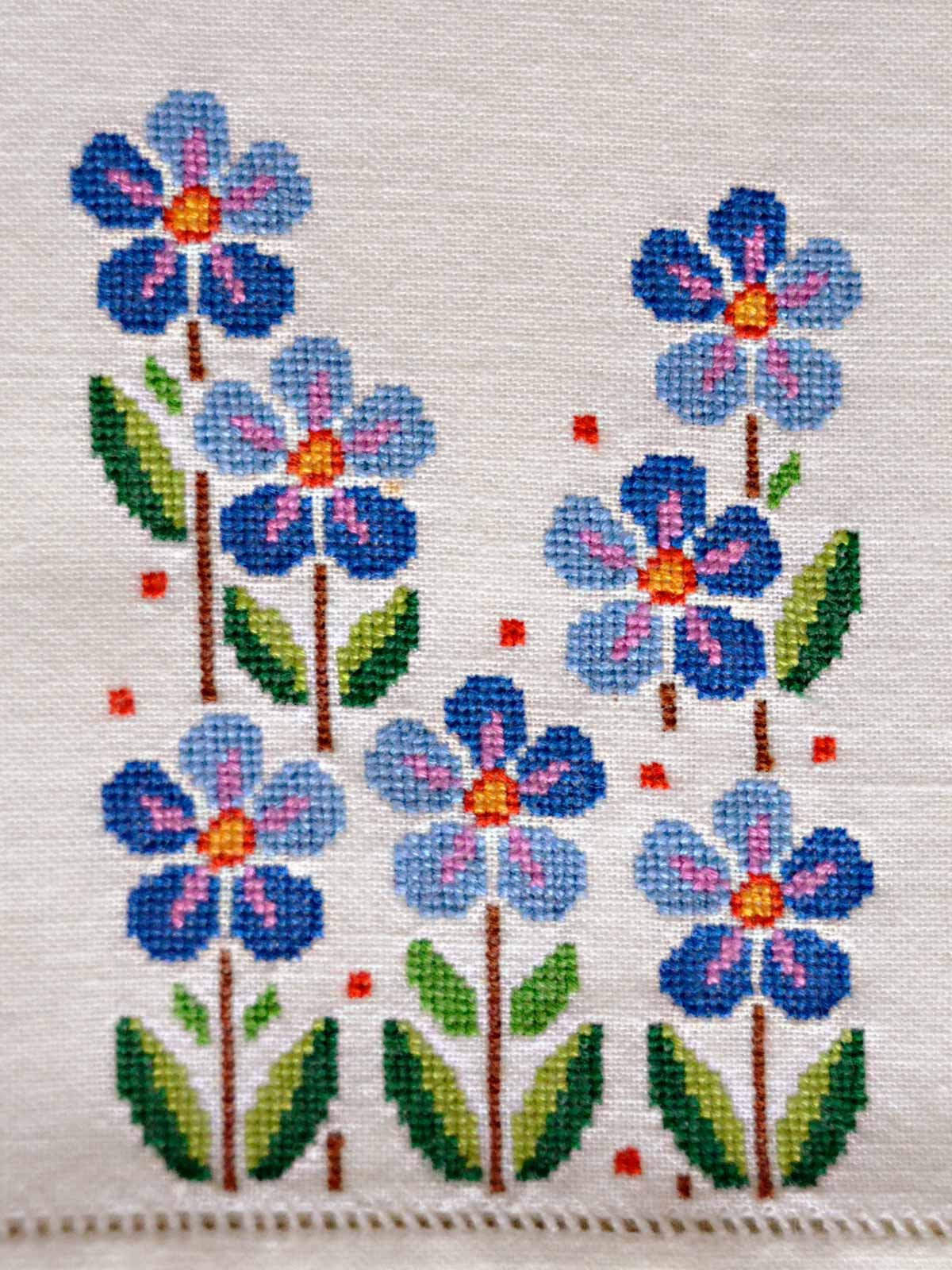 Vintage cross stitch flowers floral