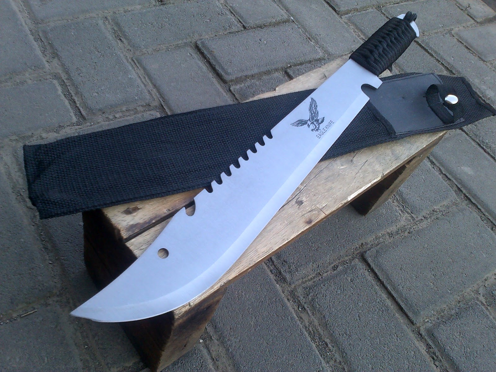 EAGLE MACHETE