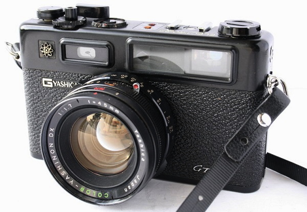 ImagingPixel: Yashica Electro 35 GTN 35mm Film Camera Review