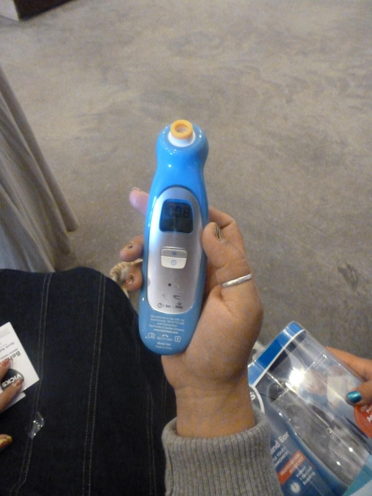 Vick's Behind Ear Gentle Thermometer
