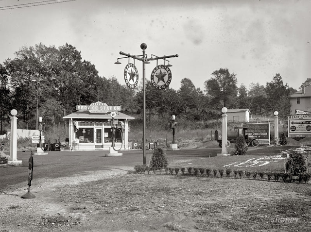 Vintage Photos of Gas Stations