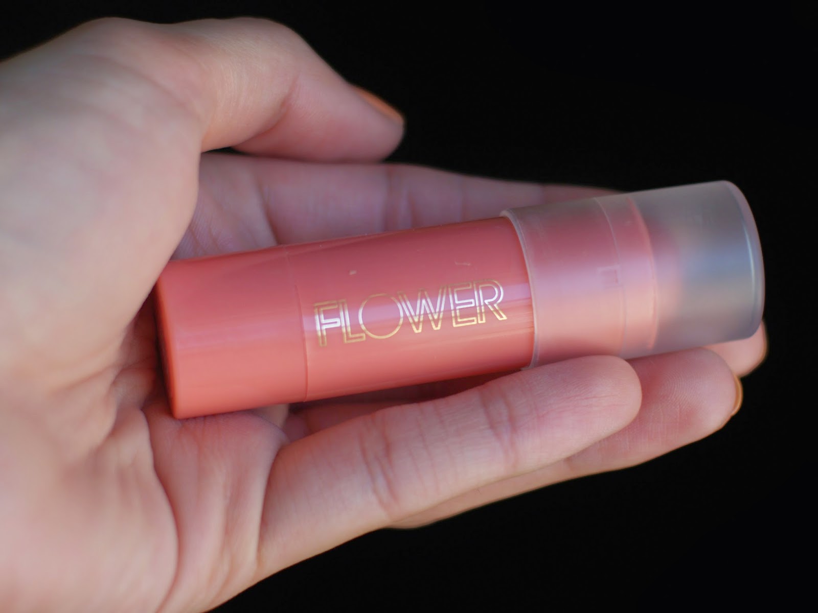 Reseña Flower Beauty Kiss Me Twice Lip & Cheek Chubby Laura Neuzeth MX