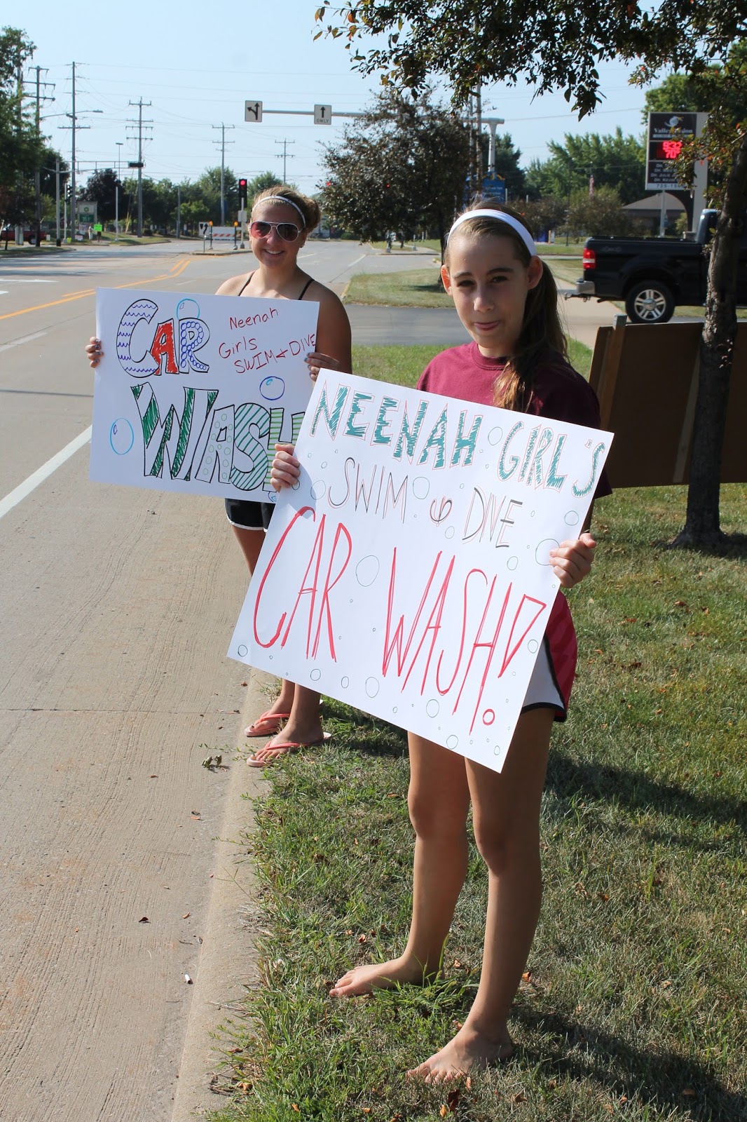 NHS Rocket Swimming and Diving Team: Car Wash Fun!