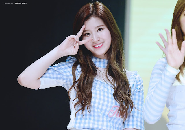 Fans Are Happy To See Sana Having Brown Hair | Daily K Pop News