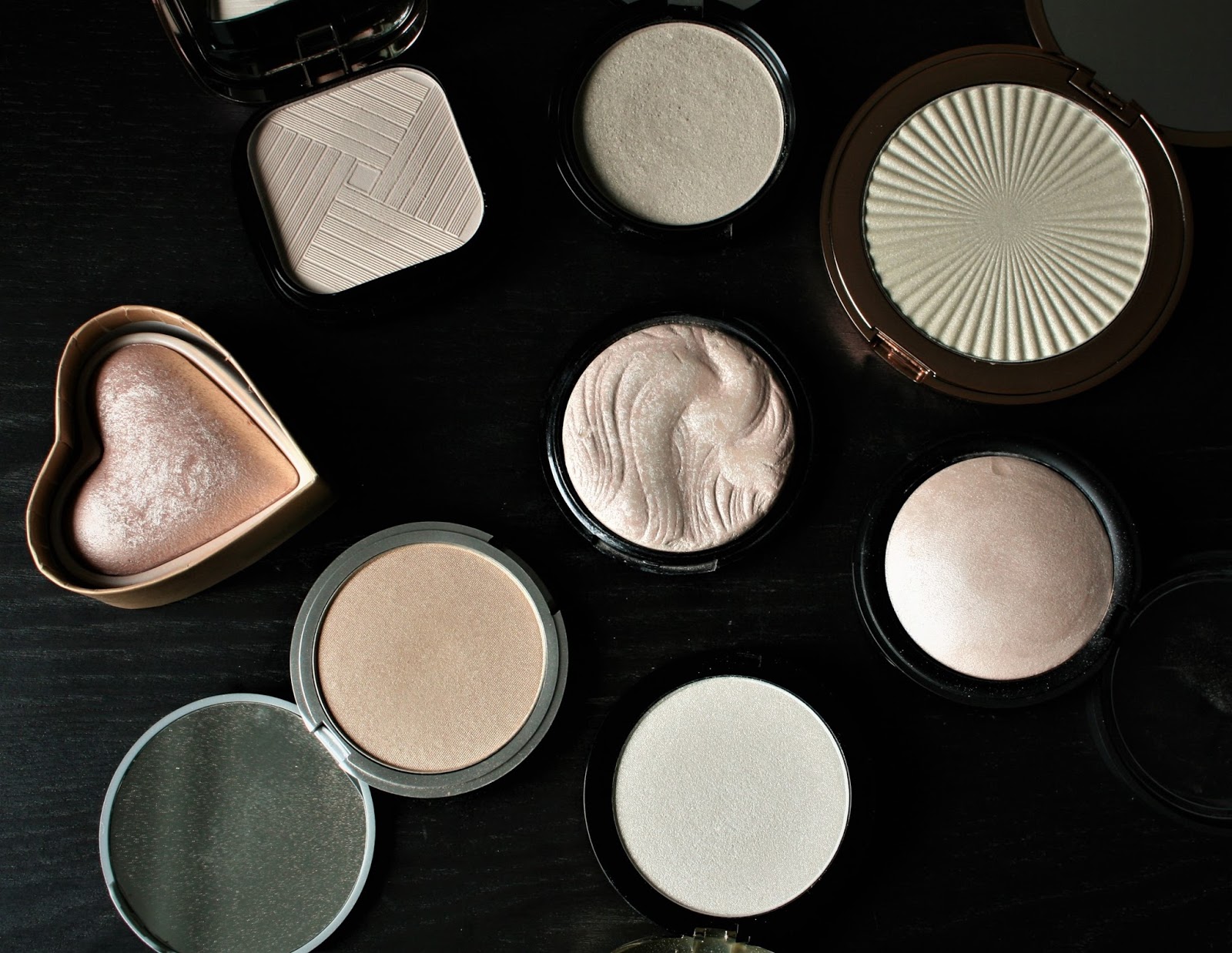 Top 10 Highlighters For Pale Skin
