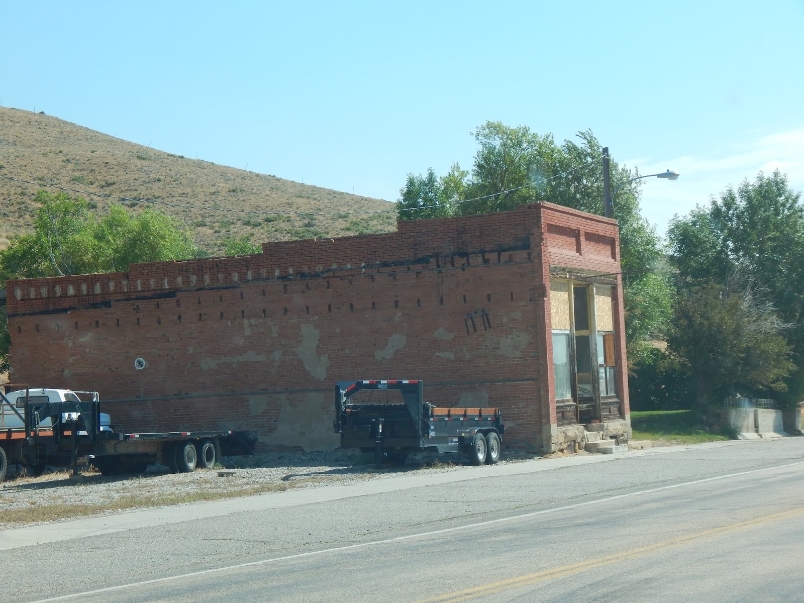 Sweethearts Of The West BEARCREEK, MONTANA A BEGINNING AND AN END