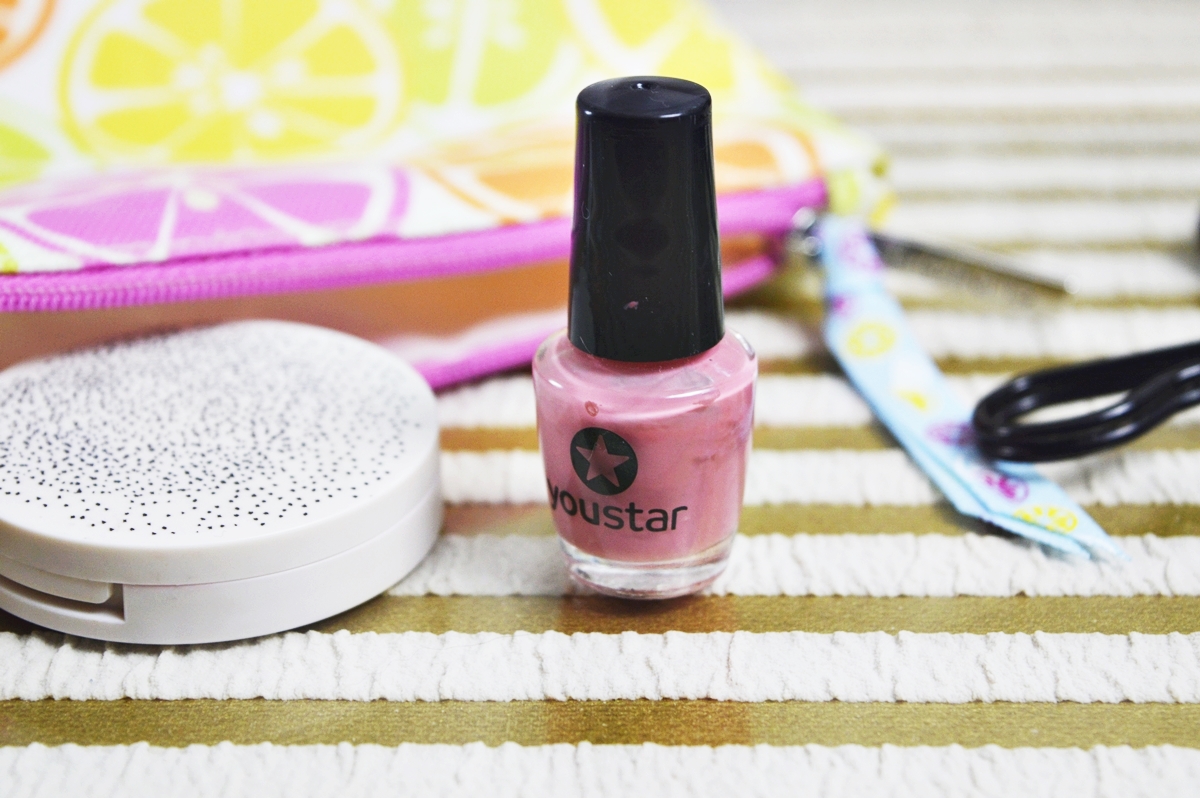 What's in my BeautyBag Youstar Nail Polish