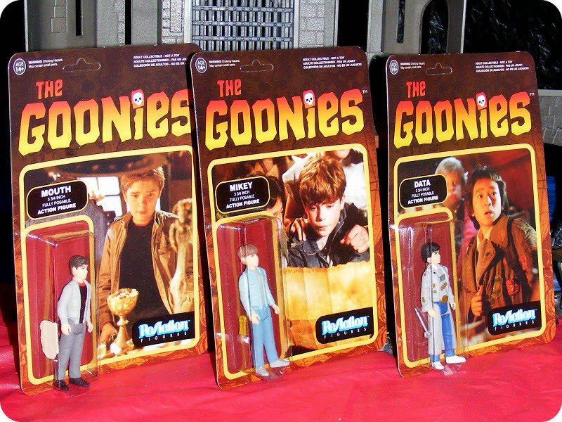 Misfit Robot Daydream: Retro Wednesday! Funko's The Goonies ReAction Figures: Mikey, Data, and Mouth