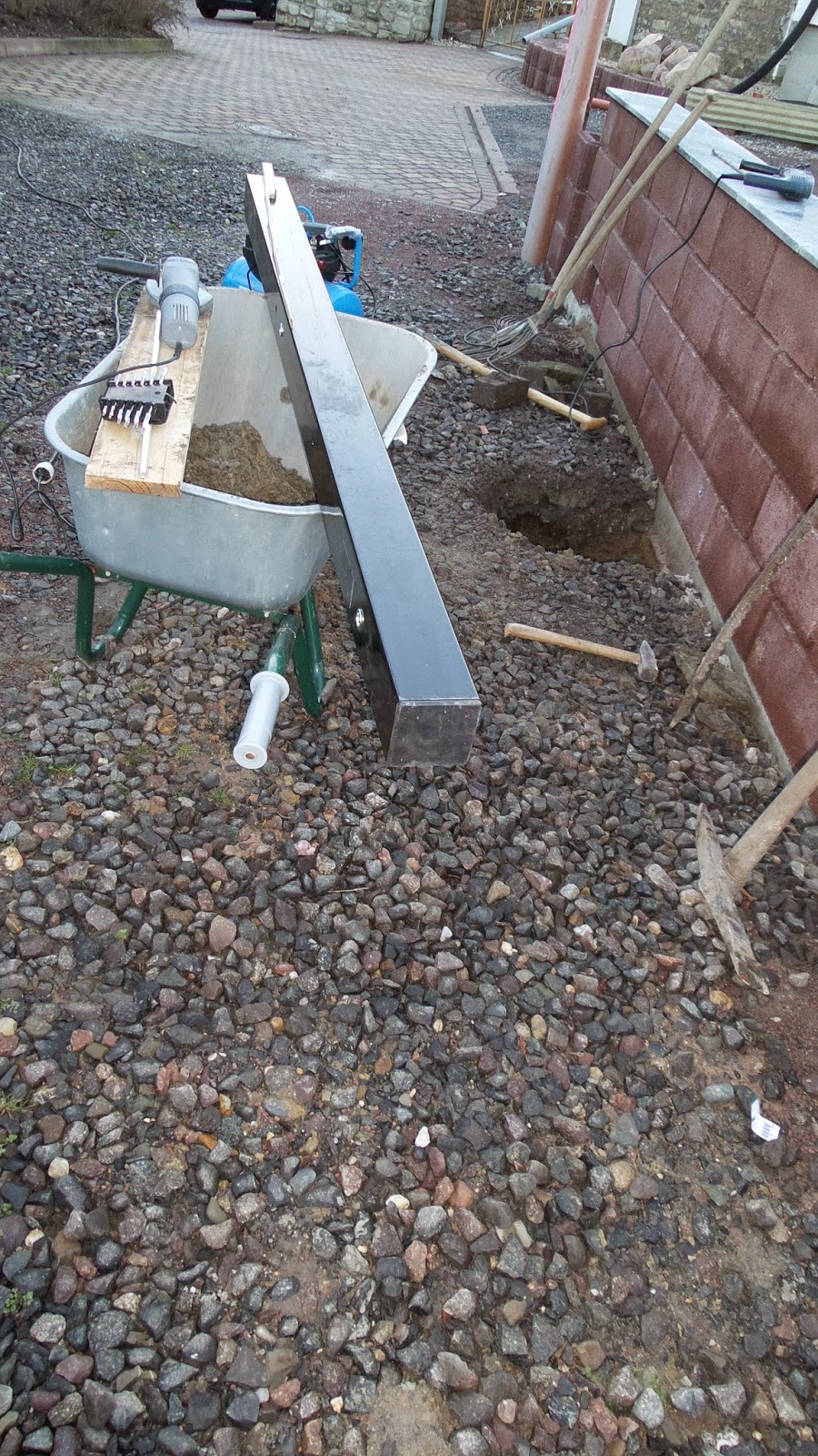 Ein Haus für Mensch, Hund, Katze und Maus Januar 2015