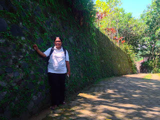 Selfie Resting in The Garden Path Brahmavihara Arama