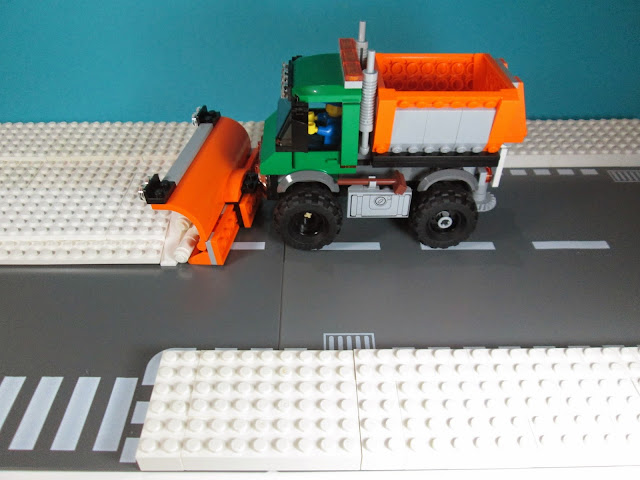 Set LEGO® City 60083 Snowplough Truck (Camião limpa-neve)