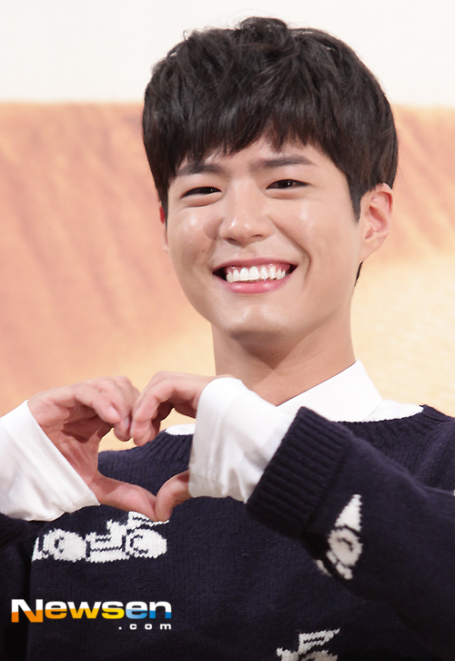 어제 박보검 꽃청춘 기자회견+시사회 | 인스티즈