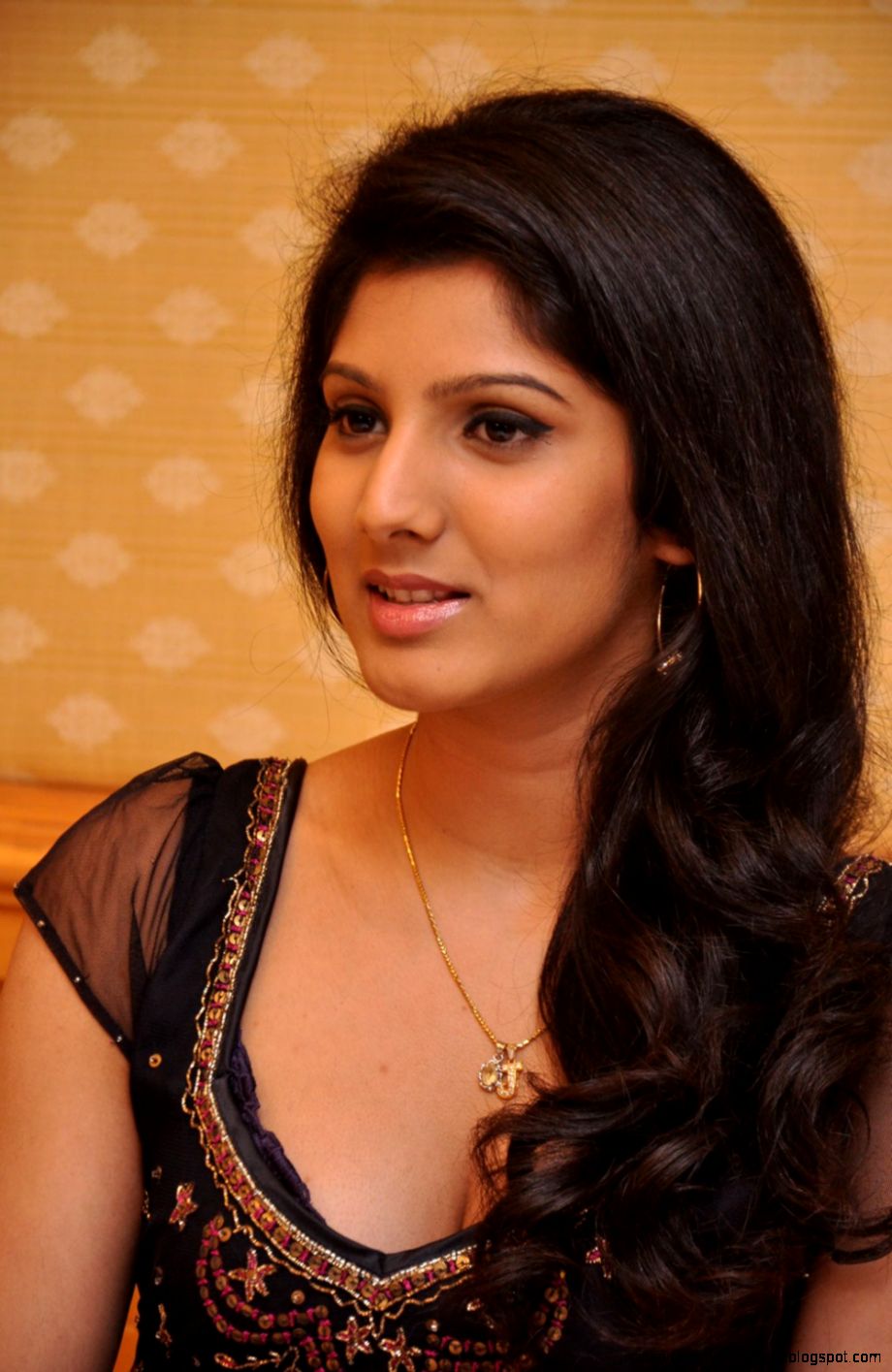 Tamil Actress Jyothsna Cute Pics   SouthStarz