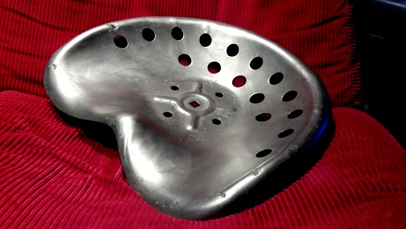 tractor style bike seat