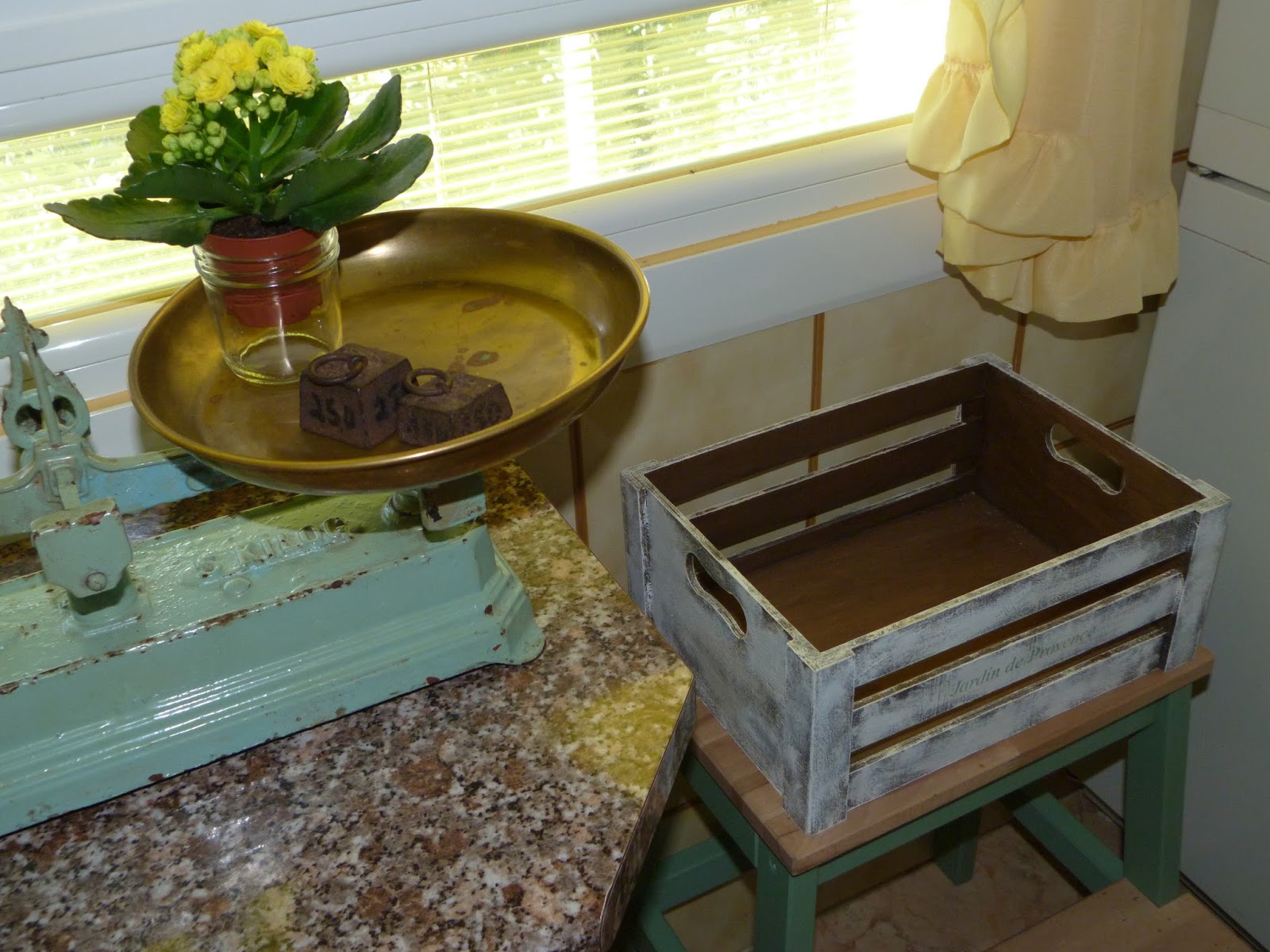 Caja para plantas aromaticas - Isabel Vintage