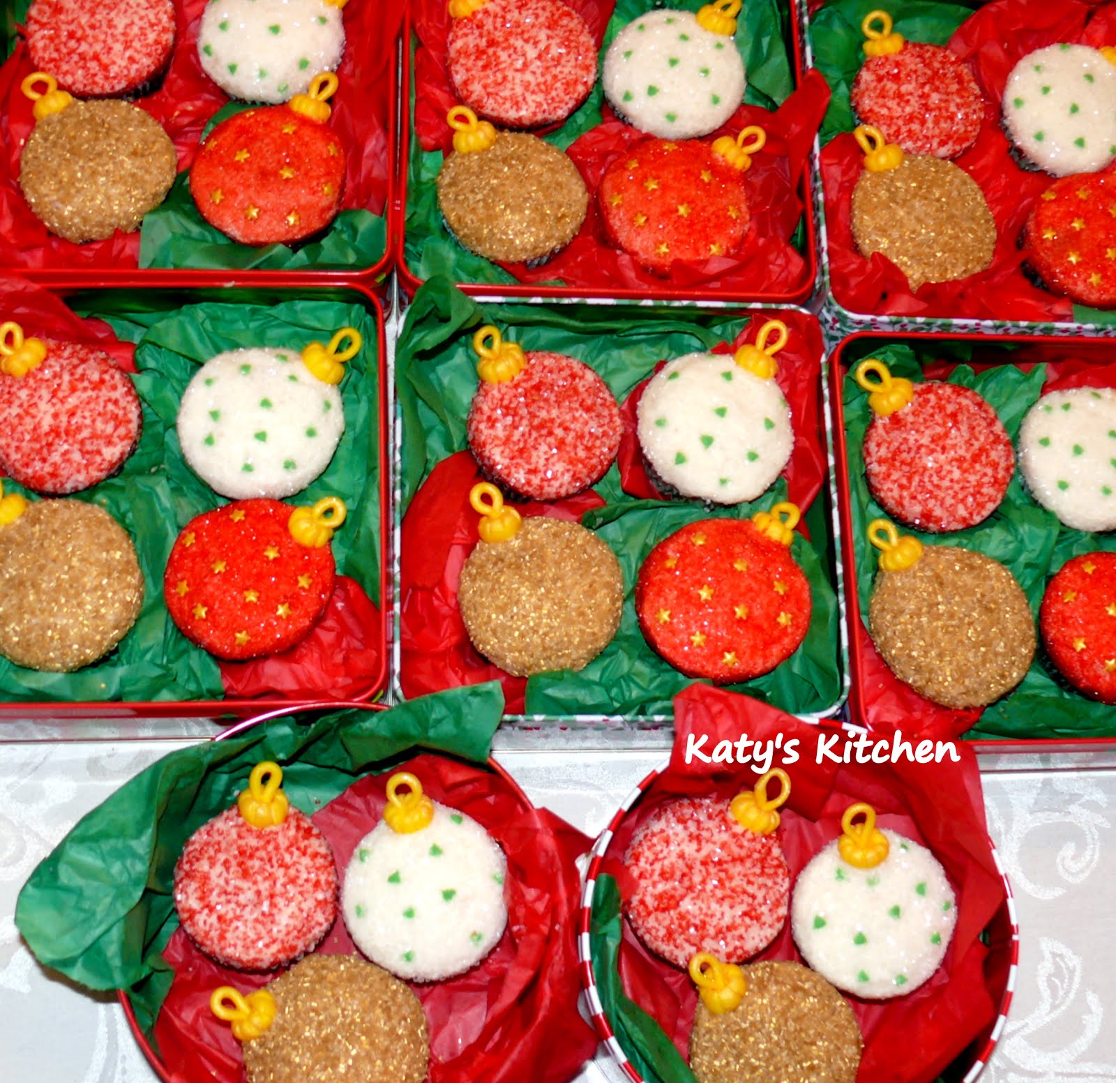 Katy's Kitchen Ornament Cupcakes Galore!