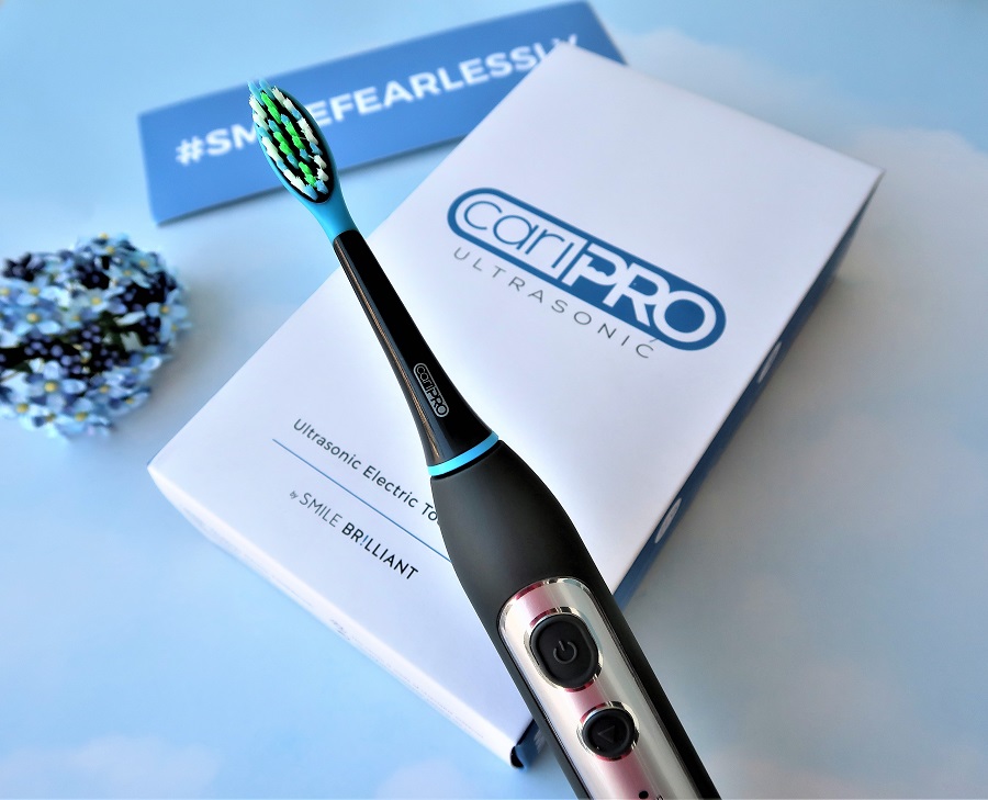 Review: cariPRO Electric Toothbrush by Smile Brilliant (plus Giveaway!) 2