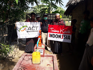 Rohingya di Myanmar Tak Lagi Sulit Dapatkan Air Bersih Rohingya di Myanmar Tak Lagi Sulit Dapatkan Air Bersih