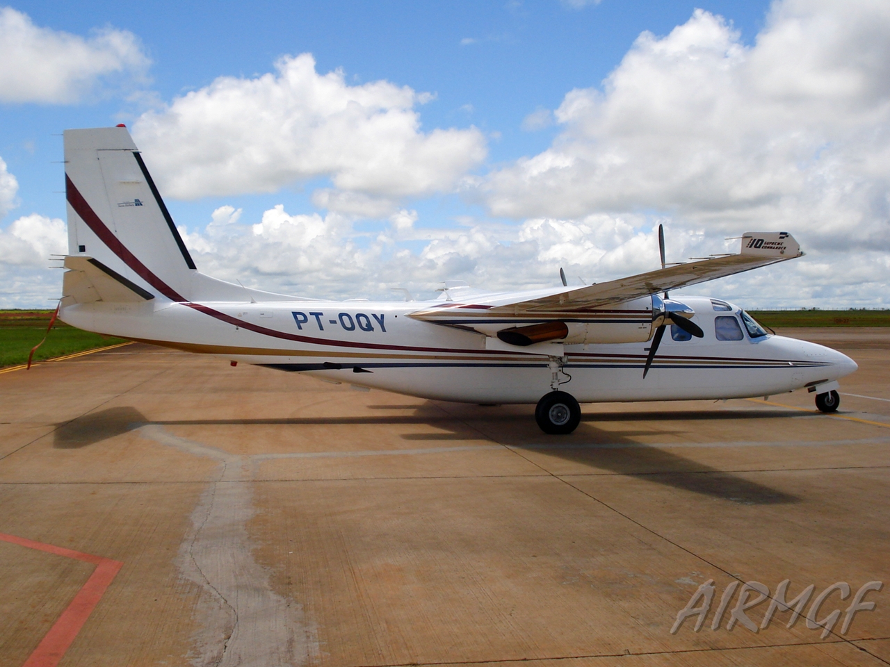 AIRMGF: PT-OQY: ROCKWELL 690D TURBO COMMANDER