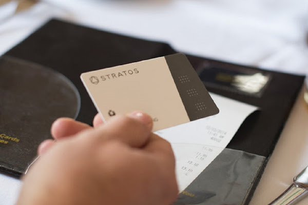 數位時代翻攝自 Stratos Card 官網 數位時代翻攝自 Stratos Card 官網