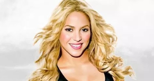 Shakira Bikin Keki Kameramen Bentengsumbar Com