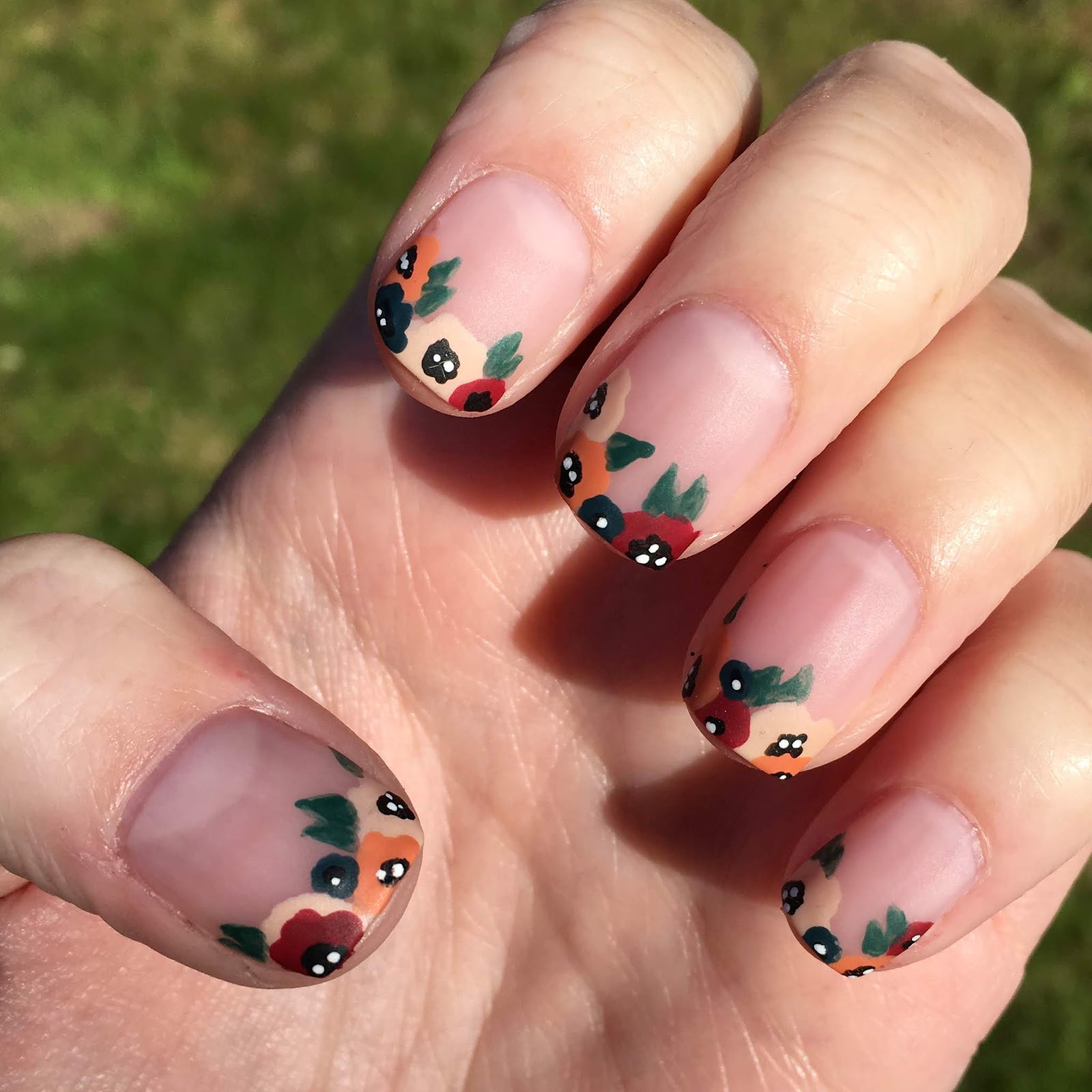 Dahlia Nails Autumn Fl Tips Autumn Fl Tips