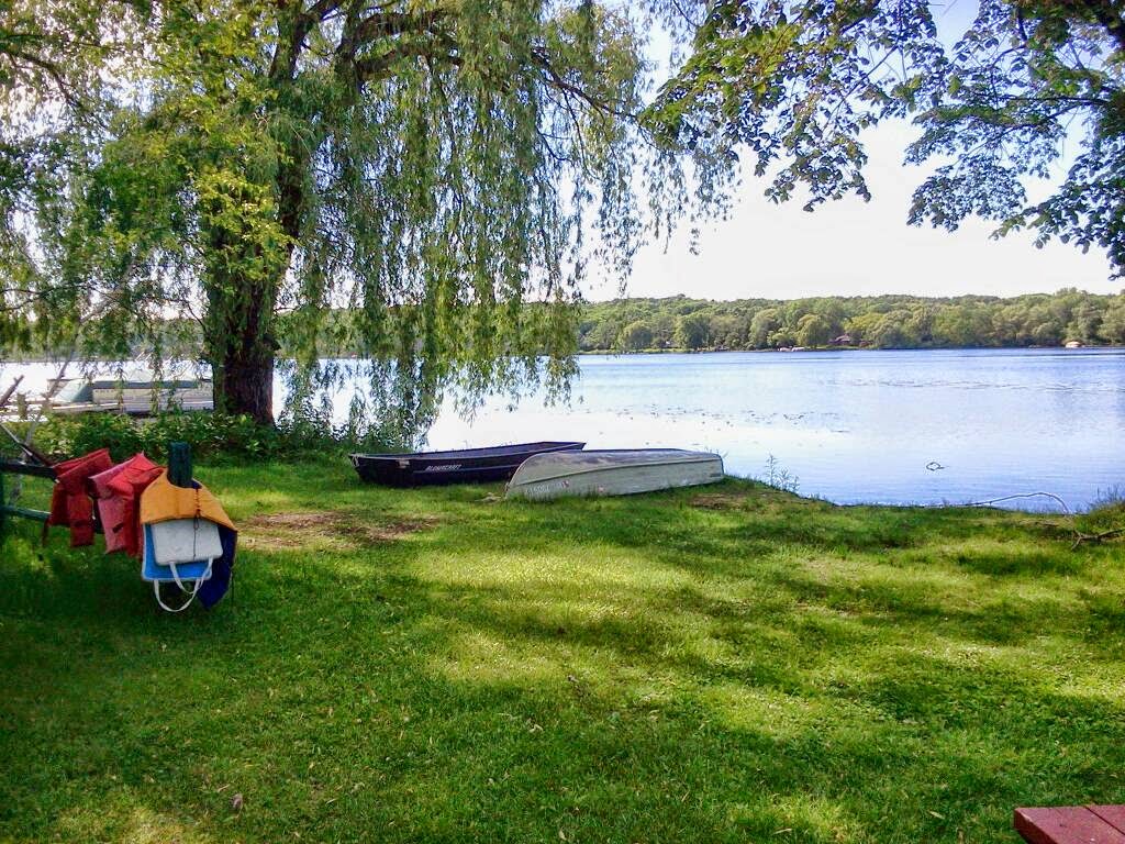 Book Mcintyre's Resort Services today