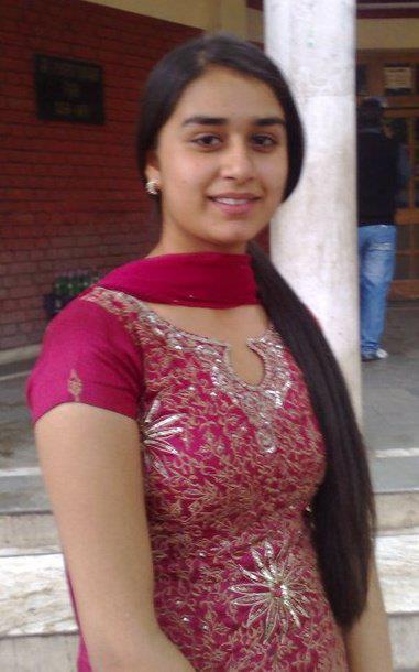 Sania from Ichra Lahore Mobile Number ~ Pakistani Girls 