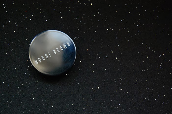 bobbi brown light to medium bisque