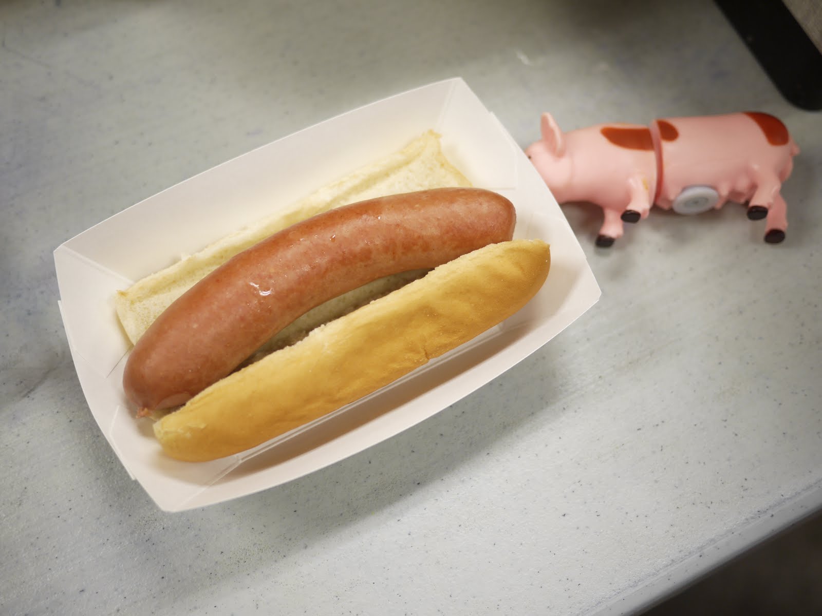 Mags Eats A Lot Food at Work, Episode 1 Frank (hot dogs and beer