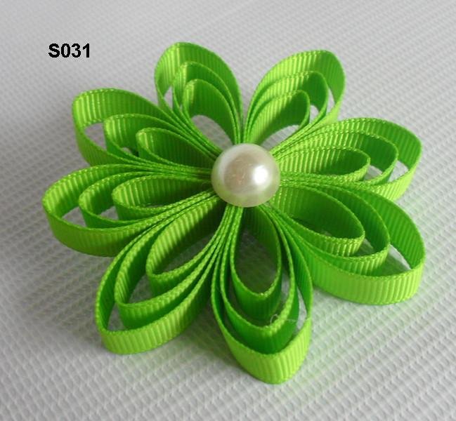 Designs By A Rose Ribbon petal flower tutorial