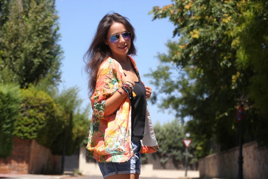 DIY Tutorial paso a paso: Kimono (patrón gratis). Blog de costura y blog diy.