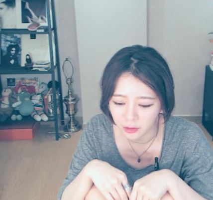 트와이스 정연 닮은 꼴=마성의 사슴 | 인스티즈