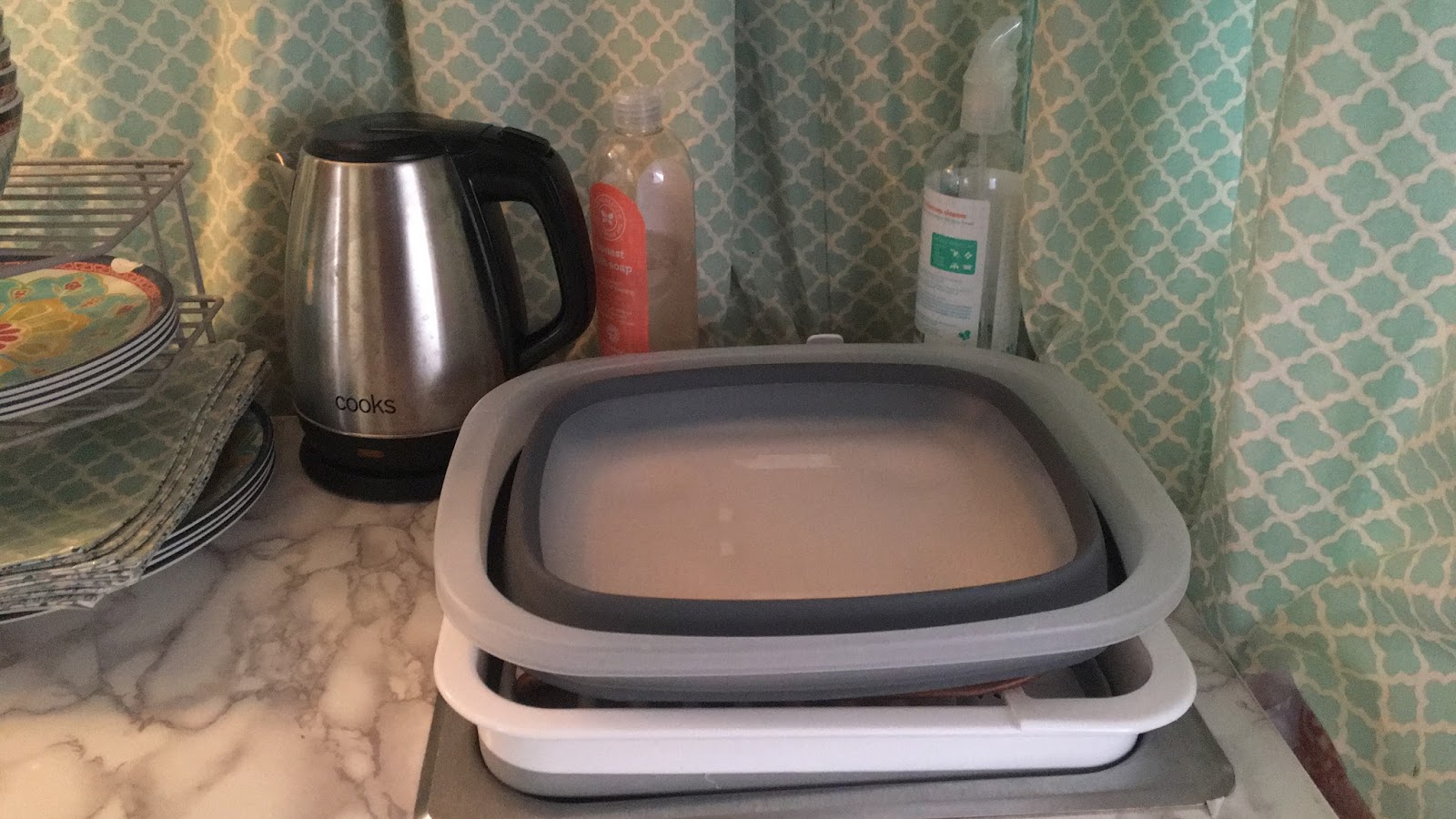 Set Up A Campsite Dish Washing Station — The Southern Glamper