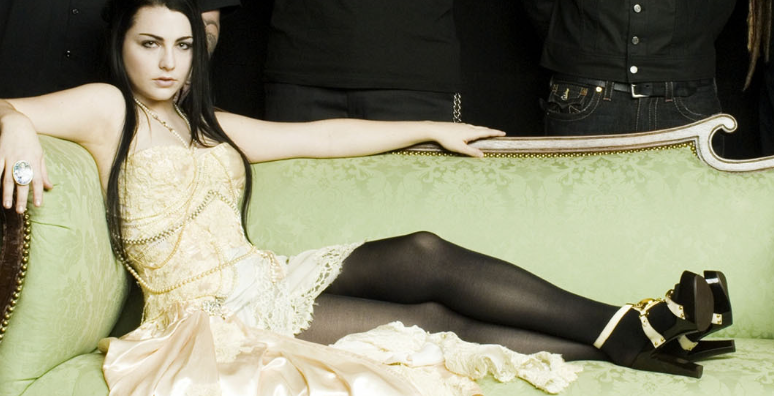 Amy Lee`s Legs and Feet in Tights.