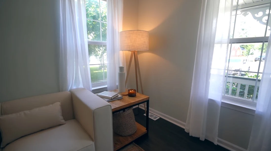 How To Transform Living Room vs. 13 Interior Design Photos