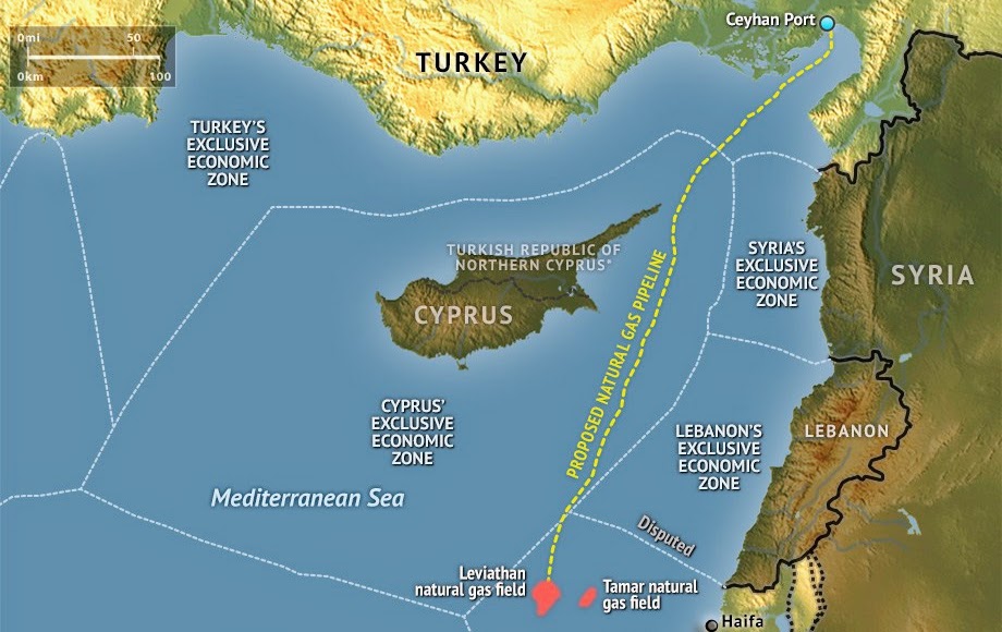 Второй по величине в мире морской кран прибыл на Кипр: фото 3