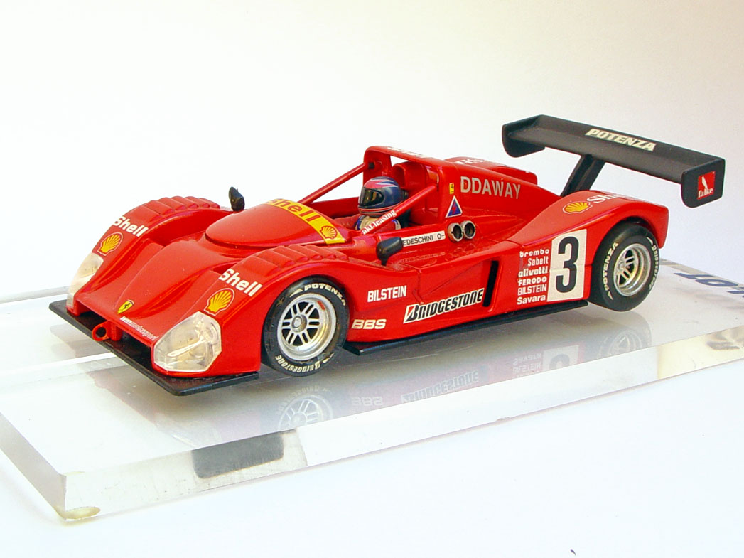 Guerra Paint Customs