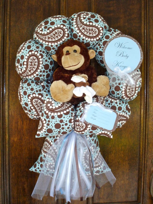 94.Custom" I love you to the moon and back" baby wreath