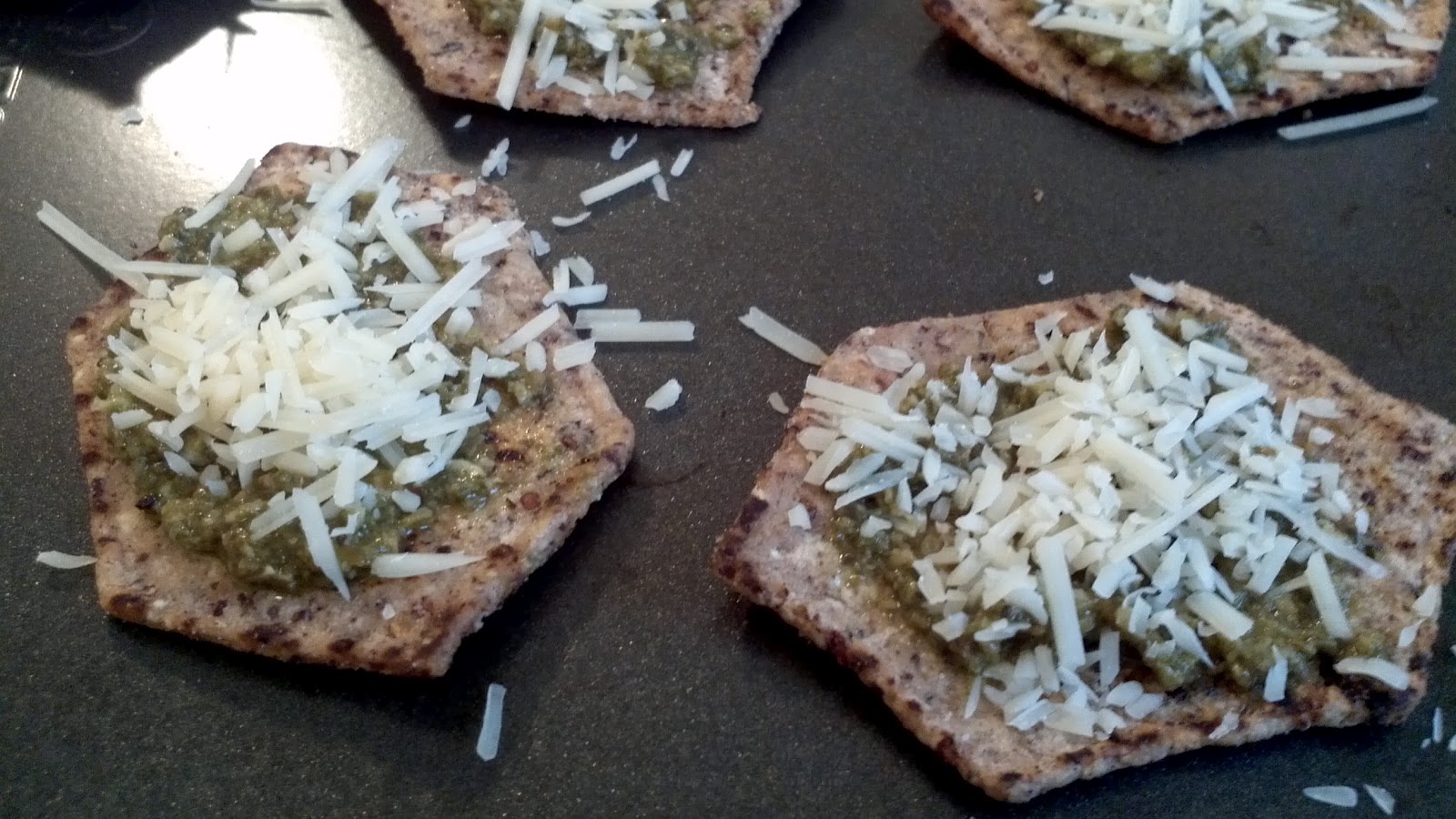 Cooking with Kate! Pesto Parmesan Chippy Chips