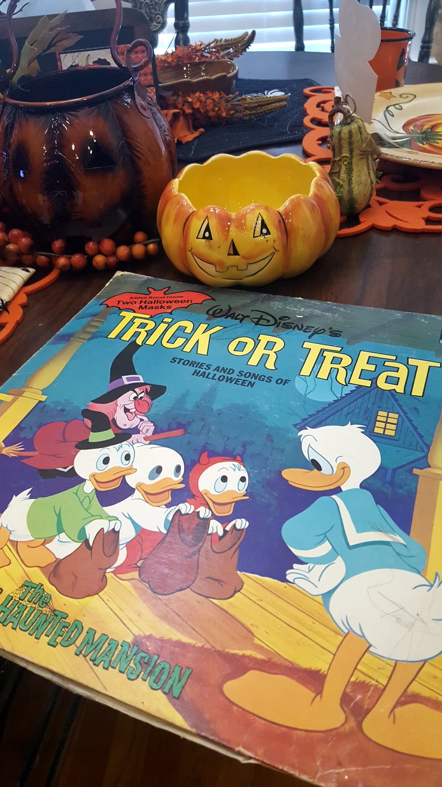 The Harris Sisters One Man's Trash Vintage Disney Halloween Record