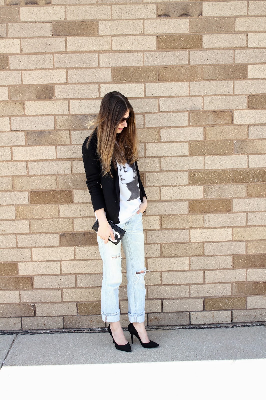 Outfit Of The Week: Distressed Boyfriend Jeans - The Dark Plum