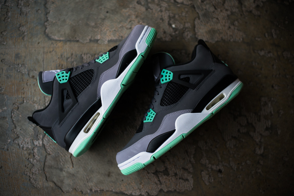 Air Jordan Retro 4 (Green Glow) | Live.. Love.. Dream.. Triumph