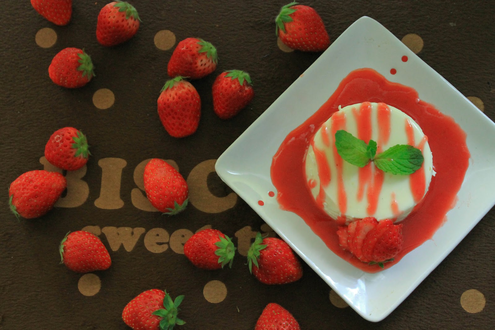 Resepi 41  Panna Cotta with Strawberry Sauce