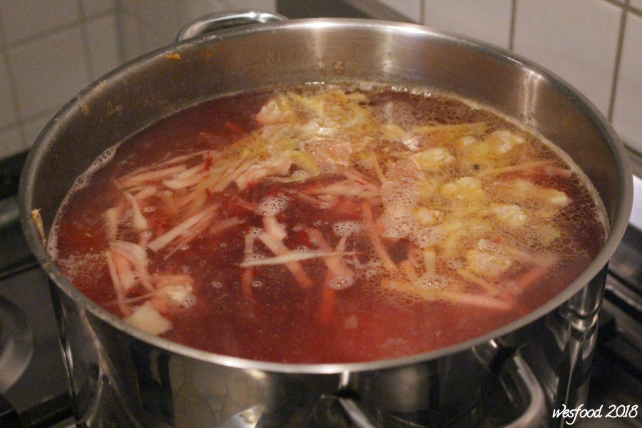 WesFood - Herr Westerhausen kocht ...: Borschtsch ukrainisch